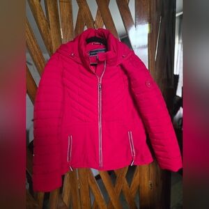 Tommy Hilfiger Women's Vibrant Red Puffer Jacket